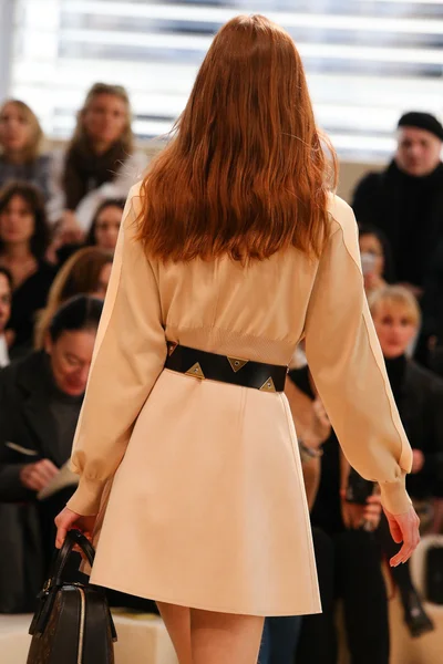 Look 55